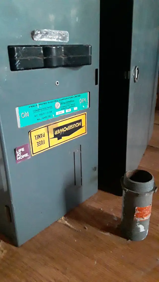 Electrical Panel - Photo 5