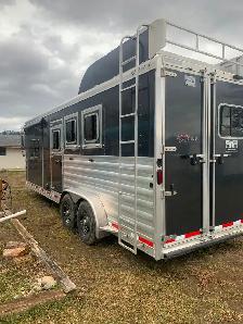 2020 exiss 3h living quarters