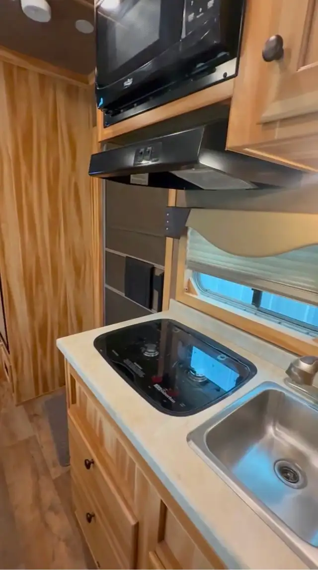 2020 exiss 3h living quarters - Photo 7