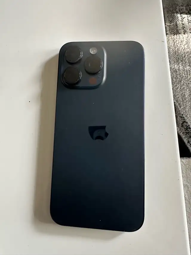 iPhone 15 Pro Max! - Photo 2