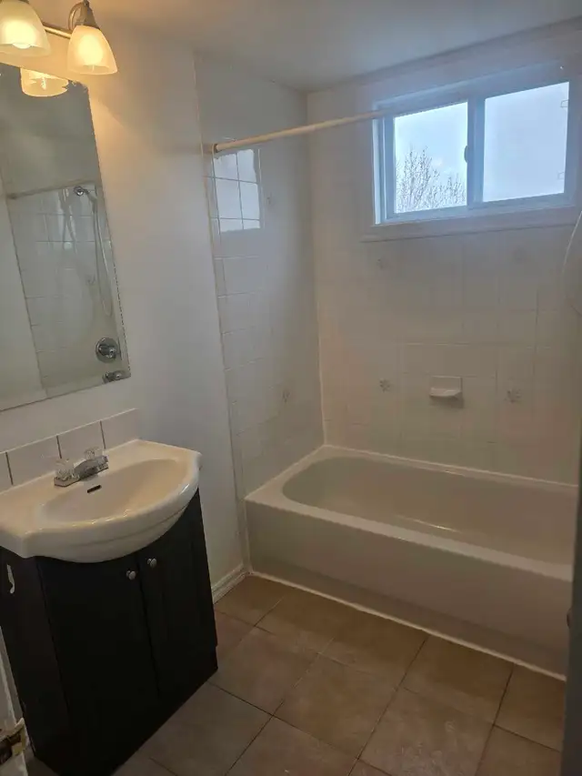 apparemment 4 1/2 a louer a pointe aux trembles - Photo 5