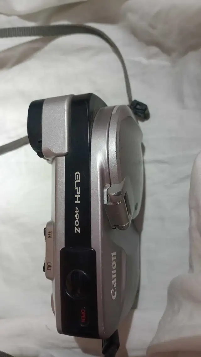Canon Elph 490Z Film Camera- I have lots of cameras here - Photo 2