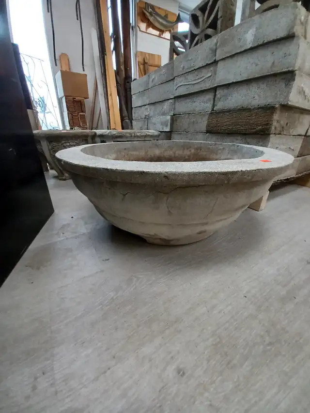 Concrete Planters - Photo 4