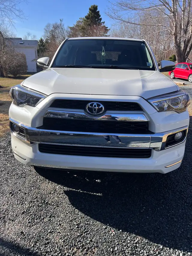 2016 Toyota 4-Runner Limited Red Wood Edition - Photo 3