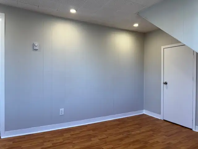 Bourget 1 Bedroom Apartment For Rent   Den All Inclusive - Photo 6