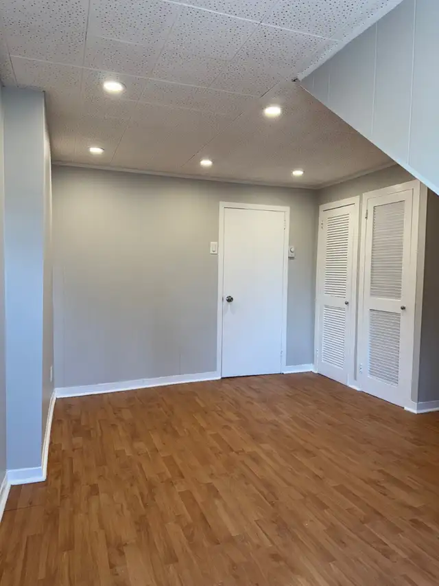 Bourget 1 Bedroom Apartment For Rent   Den All Inclusive - Photo 9