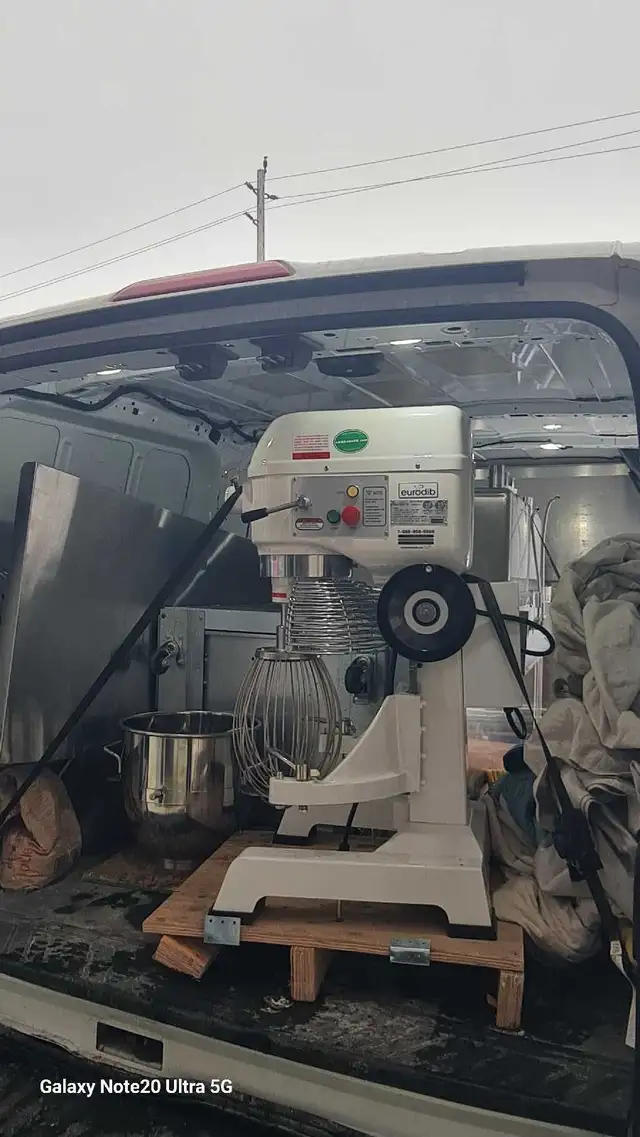 Local furniture delivery and assembly service available. - Photo 7