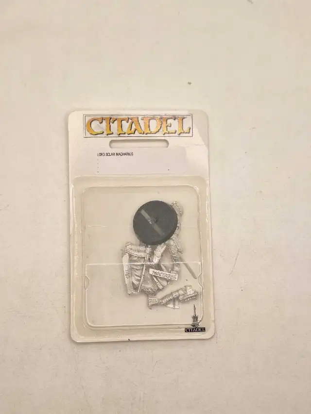 Warhammer 40k NiB metal oop imperial agents Lord Solar blister