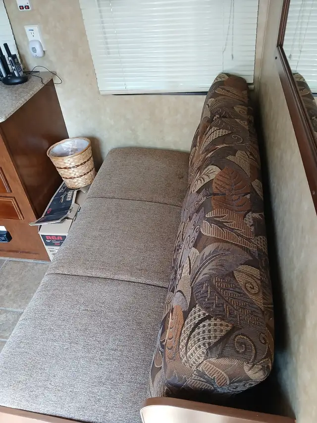 RV trailers - Photo 5