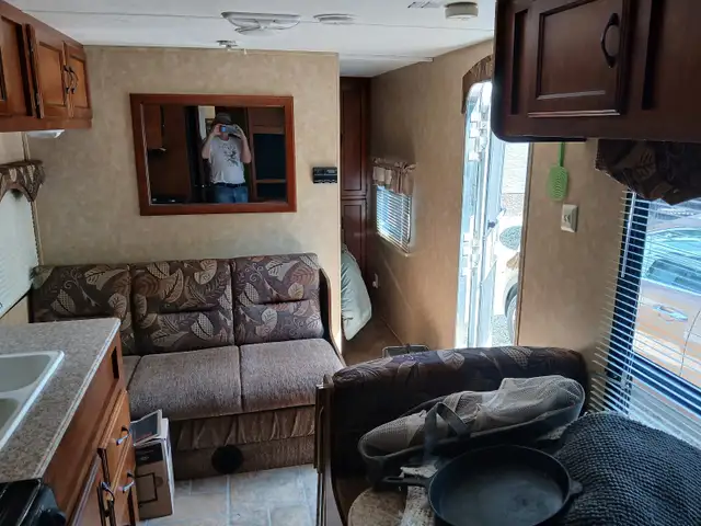 RV trailers - Photo 6