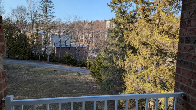 Grand 5 ½ avec bureau et garage chauffé - Photo 9