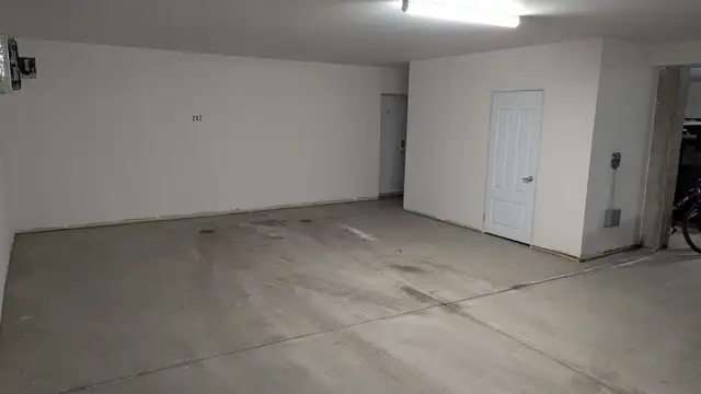 Grand 5 ½ avec bureau et garage chauffé - Photo 18