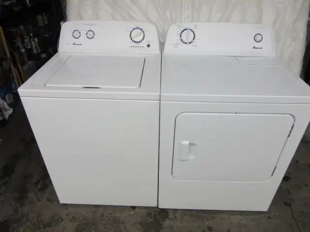 AMANA WASHER/DRYER LIKE NEW