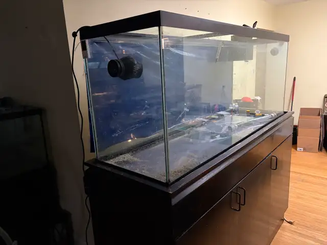 Large Aquarium with Cabinet Stand   Wave Maker - Photo 3