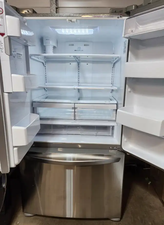 LG French Door Fridge - Excellent condition - Stainless Steel - - Photo 2