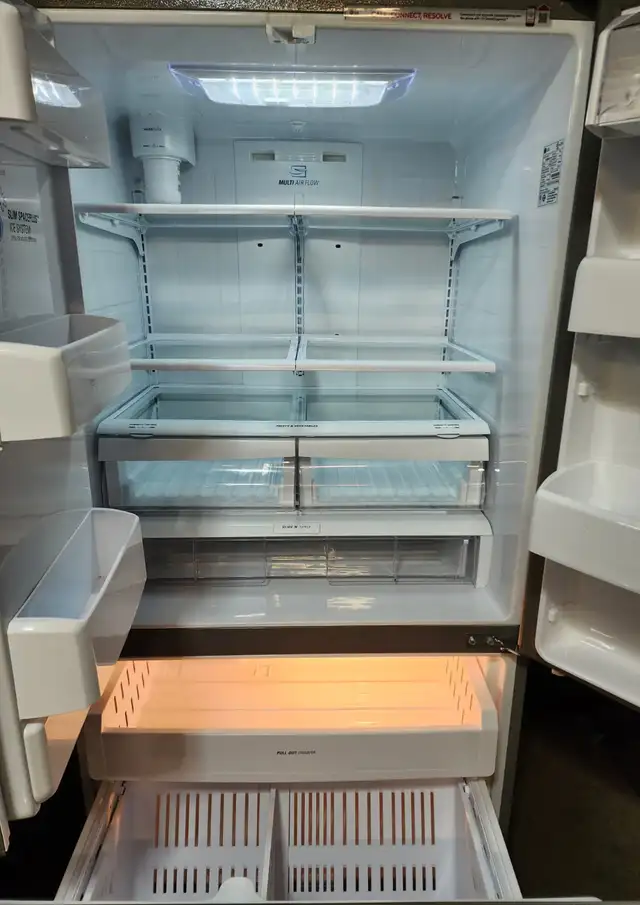 LG French Door Fridge - Excellent condition - Stainless Steel - - Photo 3