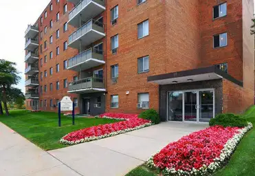 ALL INCLUSIVE-Cedar Towers-1BR  with PARKING SPACE in CAMBRIDGE