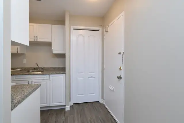 2 Bedroom in Cambridge - Utilities Included - Photo 5