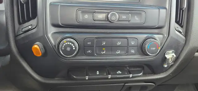 2016 Chevrolet Silverado 1500 Work Truck  - 4x4 - Loaded interio - Photo 12