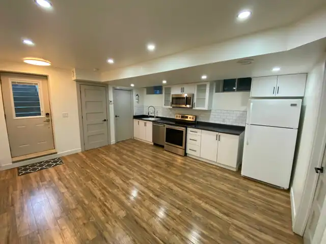 Modern & Fully Renovated Basement Apartment - Weston Rd and Roge - Photo 2