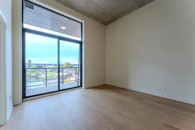 Unit 204 - 11 Robert St - 1 Bedroom 1 Bathroom - Photo 3