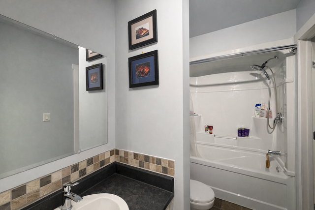 Ormsby Place 3 Bed 1.5 Bath Townhome For Rent - Photo 7