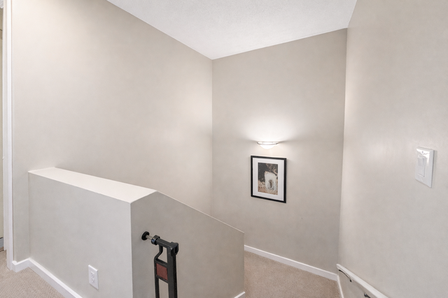 Ormsby Place 3 Bed 1.5 Bath Townhome For Rent - Photo 8