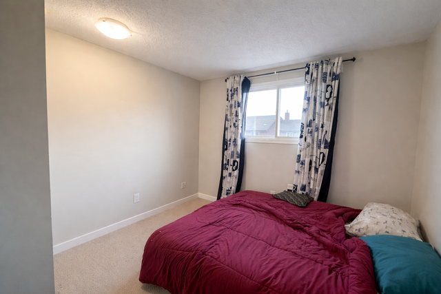 Ormsby Place 3 Bed 1.5 Bath Townhome For Rent - Photo 10