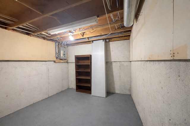 Ormsby Place 3 Bed 1.5 Bath Townhome For Rent - Photo 18