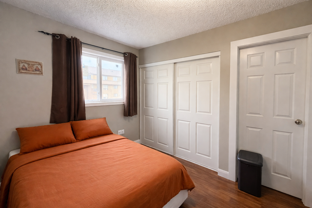 West Edmonton 2 Bed 1 Bath Apartment For Rent - Photo 15