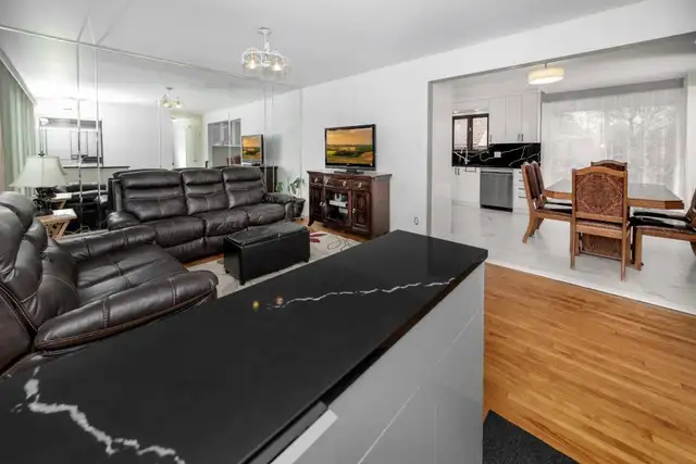 Bungalow à Vimont, Secteur recherché, 2 cuisines, 599 000$ ! - Photo 2
