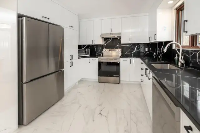 Bungalow à Vimont, Secteur recherché, 2 cuisines, 599 000$ ! - Photo 3