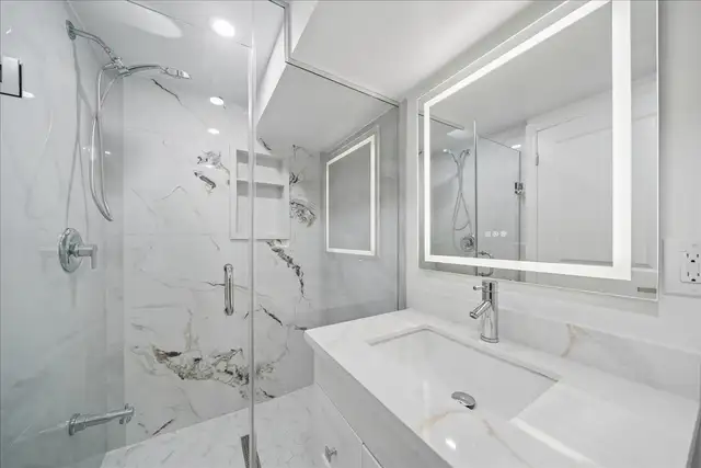 Suite Rentals 16 Flavian Crescent, North York, ON M2H 1V9 - Photo 6