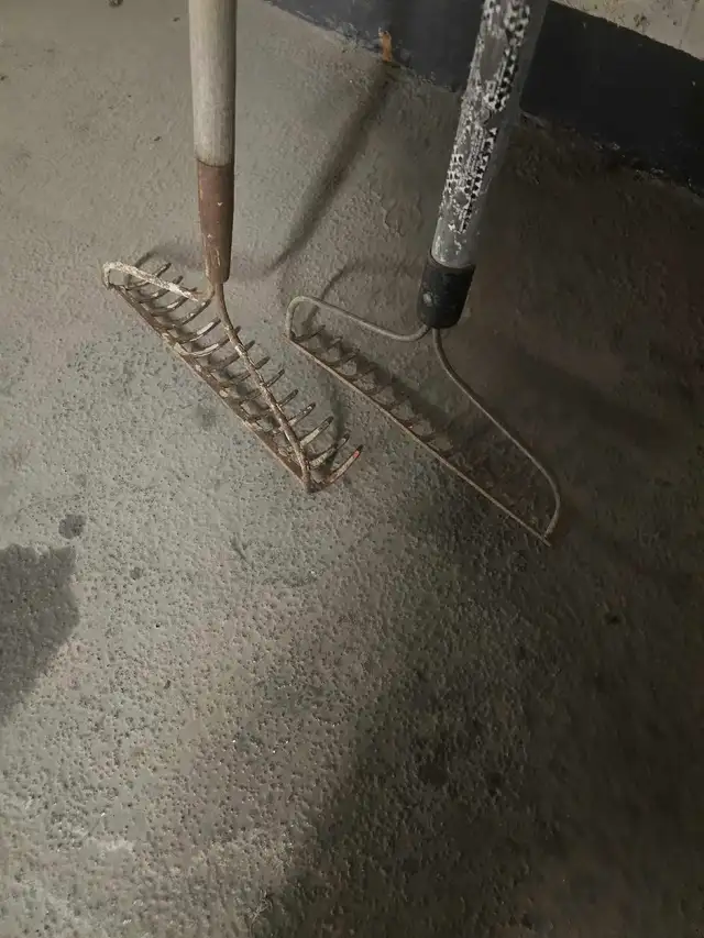 Garden Rakes pro grade industrial quality steel - Photo 8