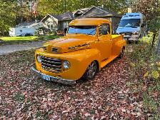 1948 Ford F1