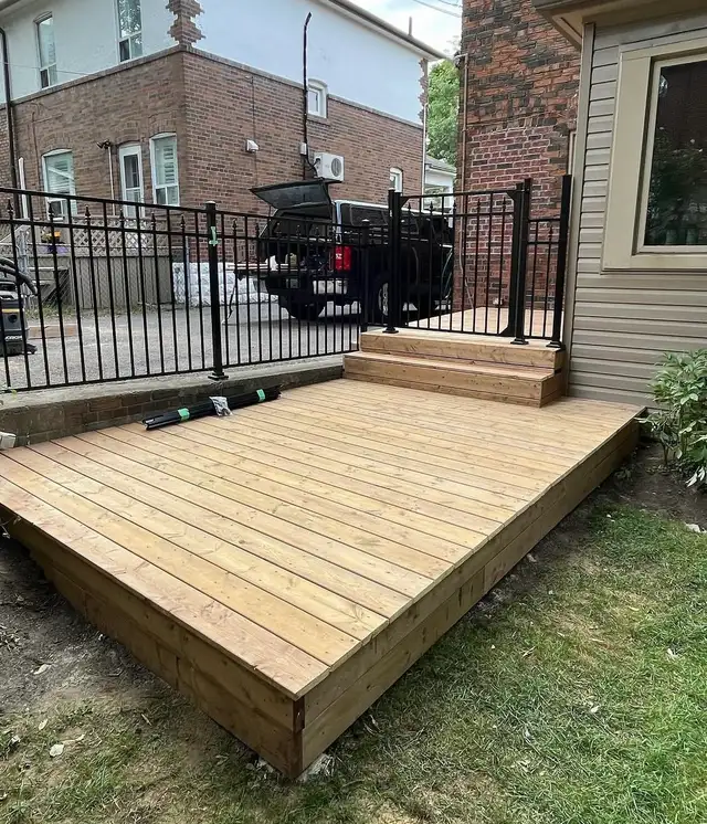 Deck & Fence Installation | Toronto & GTA - Photo 2