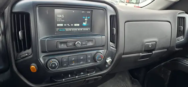 2016 Chevrolet Silverado 1500 Work Truck  - 4x4 - Loaded interio - Photo 11