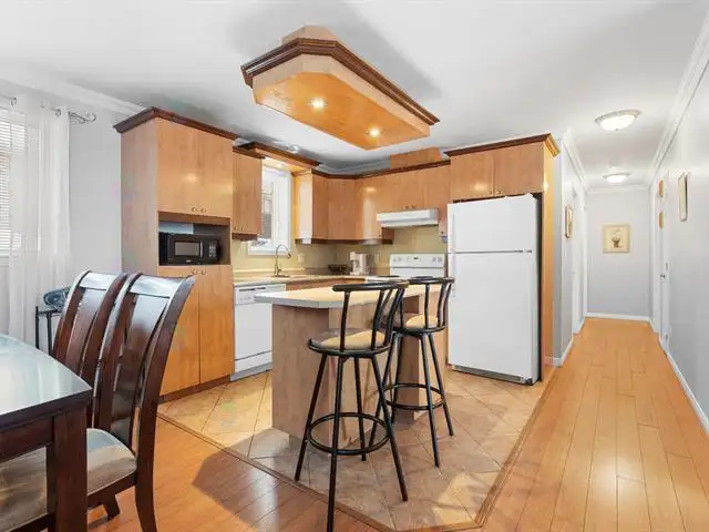 Condo 4 1/2 à louer - Photo 2