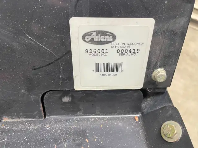 Ariens Pro 32' Power Sweeper $3500 - Photo 6