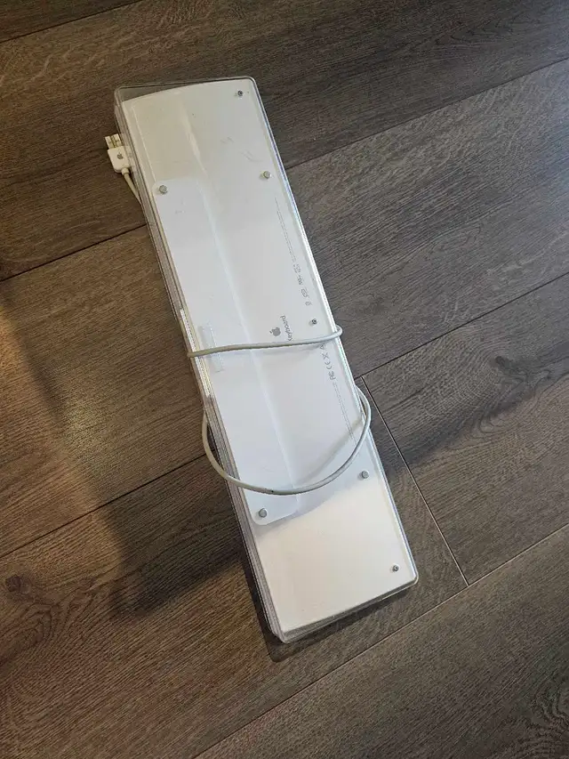 Apple Mac Keyboard A1048 USB Tested & Working - Photo 3