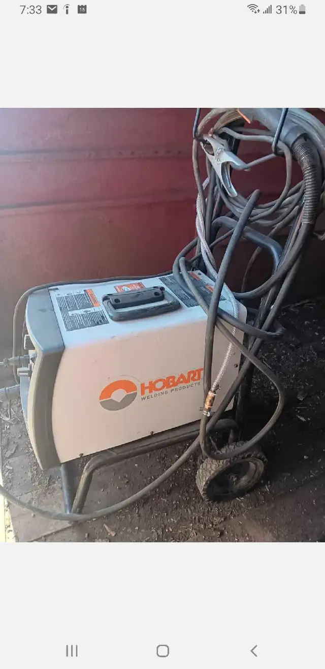 Three welders - Photo 5