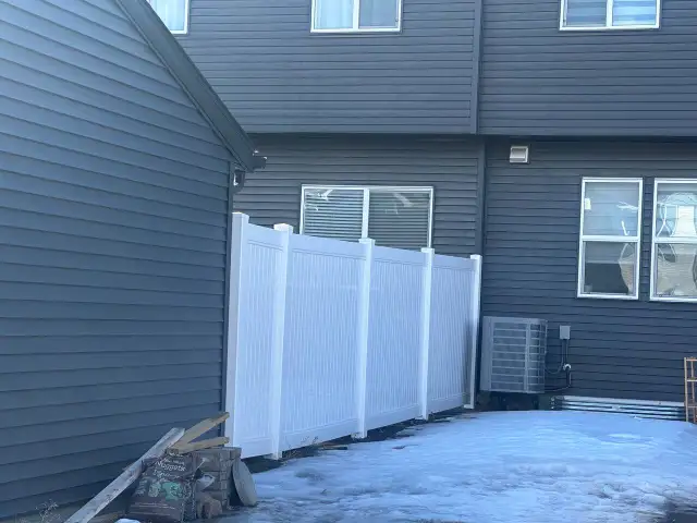 Fence, Chainlink, Vinyl fence - Photo 4