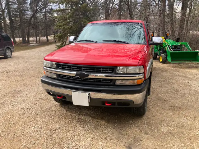 2000 Chevy Silverado Z71 4X4 for sale - Photo 2