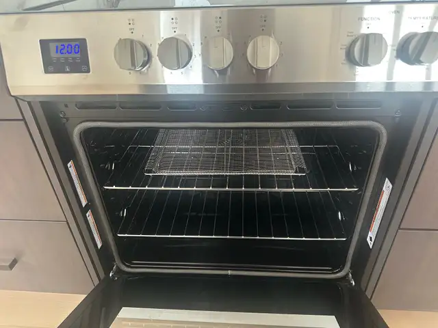 New Kenmore 30" induction cooktop stove for sale - Photo 3