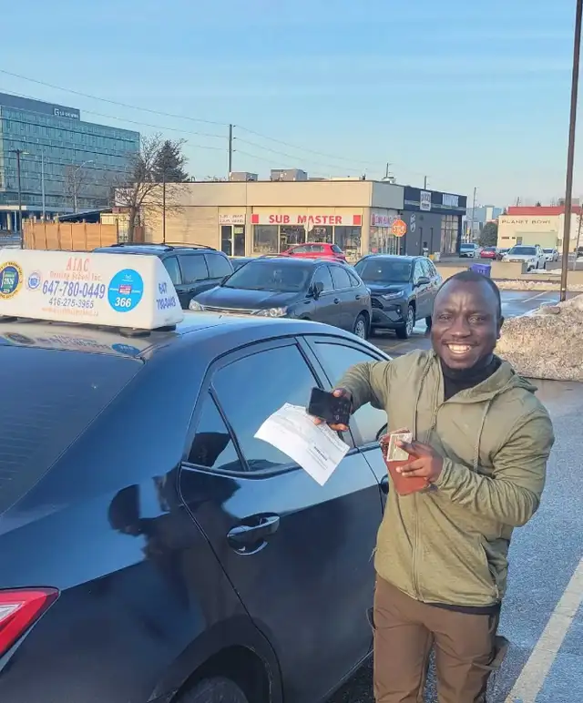 Driving Lessons - Photo 4