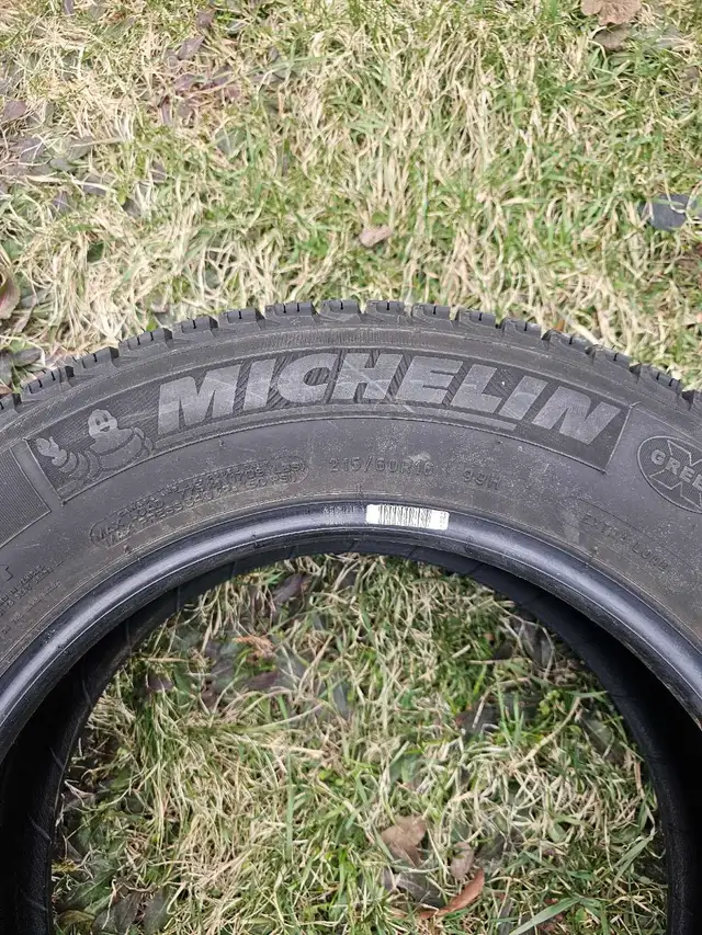 Michelin tire X-ICE Xi3 brand new 215/60R16 - Photo 7