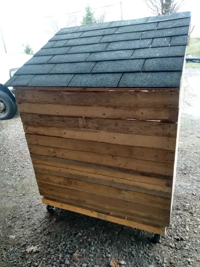 rustic stand - Photo 2