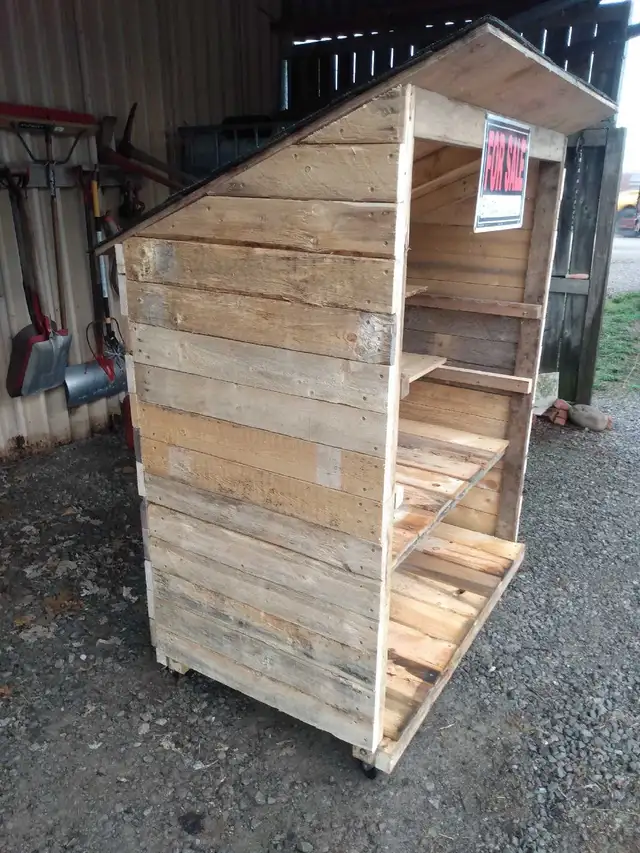 rustic stand - Photo 4