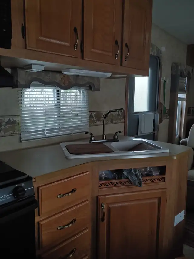 Fifth Wheel Trailer for Sale - Photo 7