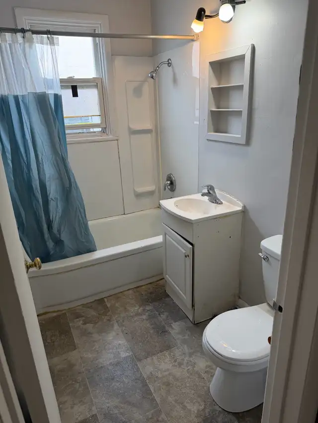 607 Young St. - Photo 4